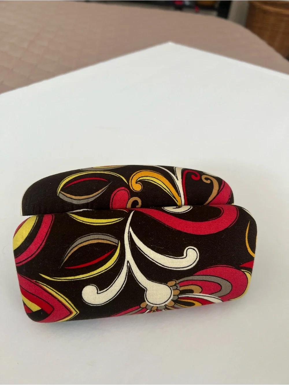 Vera Bradley Vintage Clamshell Glasses Case PUCCINI 2008 - 2009